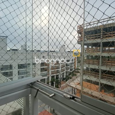 Apartamento com 81m², 3 quartos (sendo 1 suíte), 4 garagens, no bairro Abraão em Florianópolis