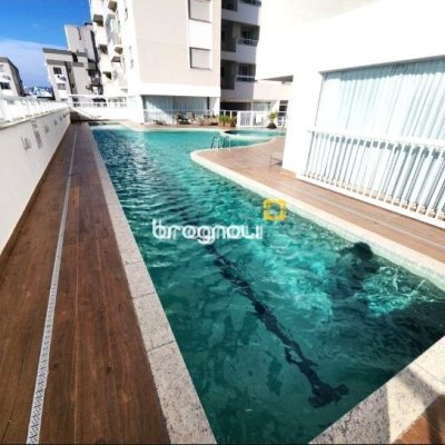 Apartamento com 81m², 3 quartos (sendo 1 suíte), 4 garagens, no bairro Abraão em Florianópolis