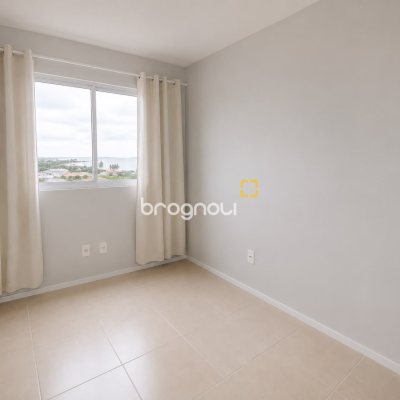 Apartamento com 50m², 2 quartos, 1 garagem, no bairro Praia de Fora em Palhoça