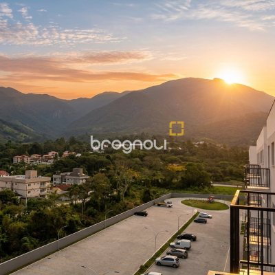 Apartamento com 50m², 2 quartos, 1 garagem, no bairro Praia de Fora em Palhoça