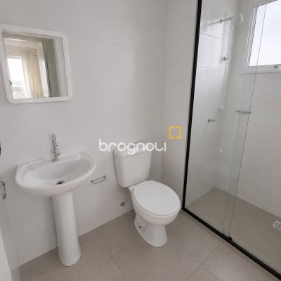 Apartamento com 50m², 2 quartos, 1 garagem, no bairro Praia de Fora em Palhoça