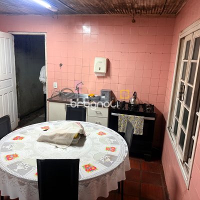 Casa com 157m², 3 quartos, no bairro Balneário em Florianópolis