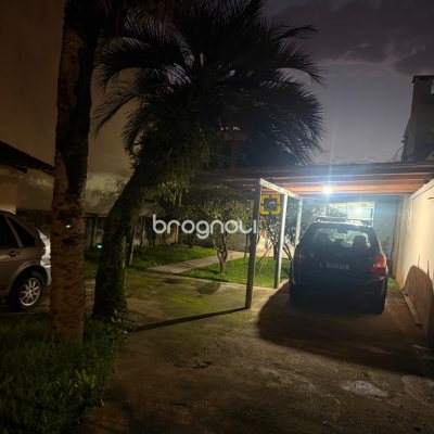 Casa com 157m², 3 quartos, no bairro Balneário em Florianópolis