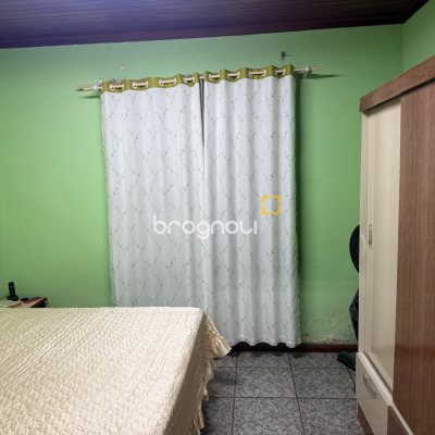 Casa com 157m², 3 quartos, no bairro Balneário em Florianópolis