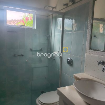 Sítio com 100m², 7 quartos (sendo 5 suítes), 2 garagens, no bairro Ratones em Florianópolis