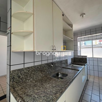 Apartamento com 57m², 3 quartos, 1 garagem, no bairro Nossa Senhora do Rosário em São José