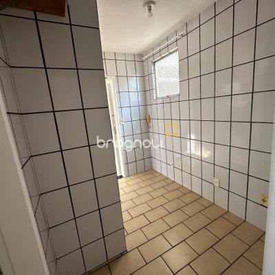 Apartamento com 57m², 3 quartos, 1 garagem, no bairro Nossa Senhora do Rosário em São José