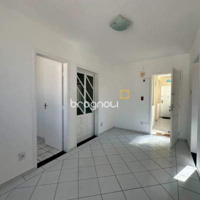 Apartamento com 57m², 3 quartos, 1 garagem, no bairro Nossa Senhora do Rosário em São José