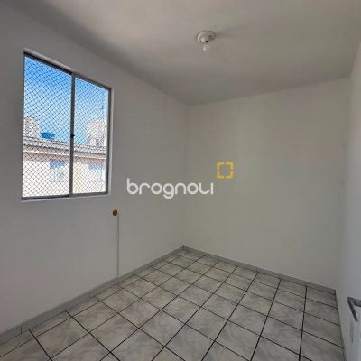 Apartamento com 57m², 3 quartos, 1 garagem, no bairro Nossa Senhora do Rosário em São José