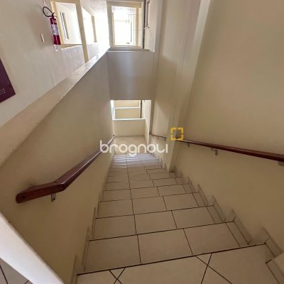Apartamento com 57m², 3 quartos, 1 garagem, no bairro Nossa Senhora do Rosário em São José