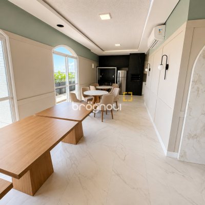 Apartamento com 78m², 2 quartos (sendo 1 suíte), 1 garagem, no bairro Nossa Senhora do Rosário em São José