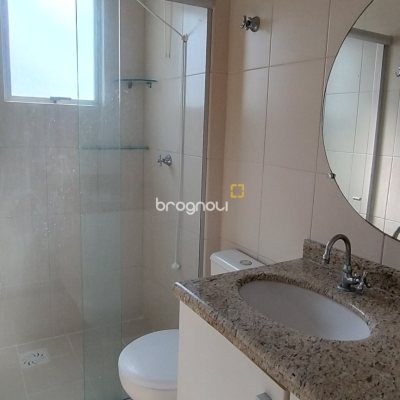 Apartamento com 81m², 3 quartos (sendo 1 suíte), 1 garagem, no bairro Barreiros em São José