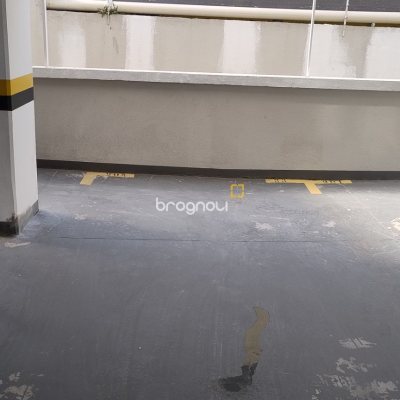 Apartamento com 81m², 3 quartos (sendo 1 suíte), 1 garagem, no bairro Barreiros em São José