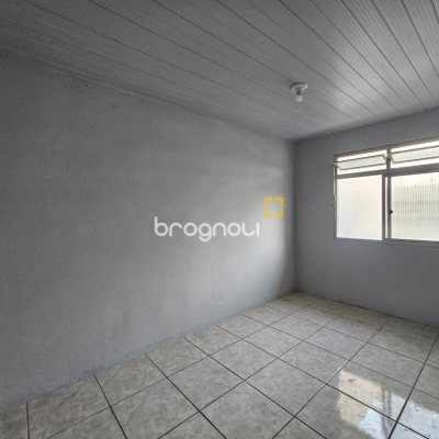 Casa com 400m², 4 quartos (sendo 2 suítes), 3 garagens, no bairro Jardim Janaína em Biguaçu