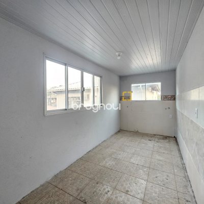 Casa com 400m², 4 quartos (sendo 2 suítes), 3 garagens, no bairro Jardim Janaína em Biguaçu