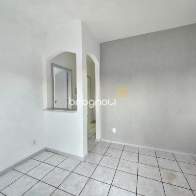 Casa com 400m², 4 quartos (sendo 2 suítes), 3 garagens, no bairro Jardim Janaína em Biguaçu