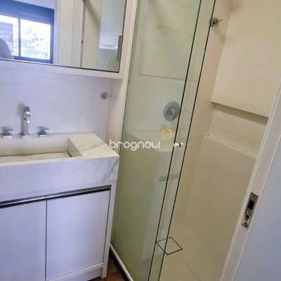 Apartamento com 73m², 2 quartos (sendo 1 suíte), 1 garagem, no bairro Bom Abrigo em Florianópolis