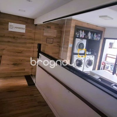 Apartamento com 73m², 2 quartos (sendo 1 suíte), 1 garagem, no bairro Bom Abrigo em Florianópolis