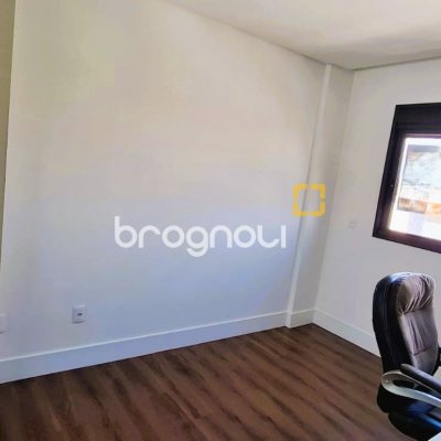 Apartamento com 73m², 2 quartos (sendo 1 suíte), 1 garagem, no bairro Bom Abrigo em Florianópolis