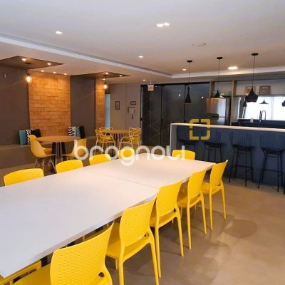 Apartamento com 73m², 2 quartos (sendo 1 suíte), 1 garagem, no bairro Bom Abrigo em Florianópolis