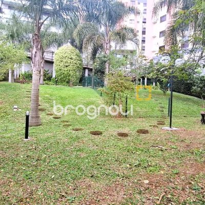 Apartamento com 73m², 2 quartos (sendo 1 suíte), 1 garagem, no bairro Bom Abrigo em Florianópolis