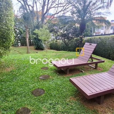 Apartamento com 73m², 2 quartos (sendo 1 suíte), 1 garagem, no bairro Bom Abrigo em Florianópolis