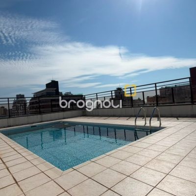 Apartamento com 170m², 3 quartos (sendo 1 suíte), 2 garagens, no bairro Centro em Florianópolis