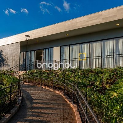 Terreno com 849m², no bairro Vila Santana em Santo Amaro da Imperatriz