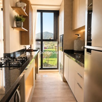 Apartamento com 51m², 2 quartos, 1 garagem, no bairro Ingleses em Florianópolis