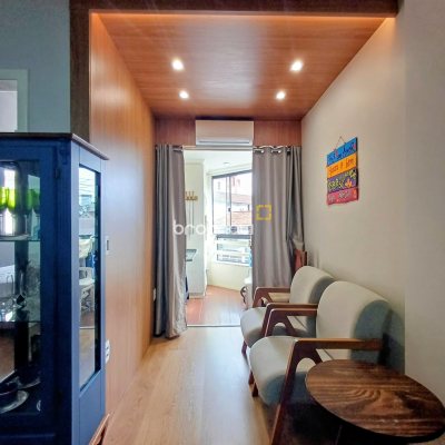 Apartamento com 42m², 1 quarto, 1 garagem, no bairro Canasvieiras em Florianópolis