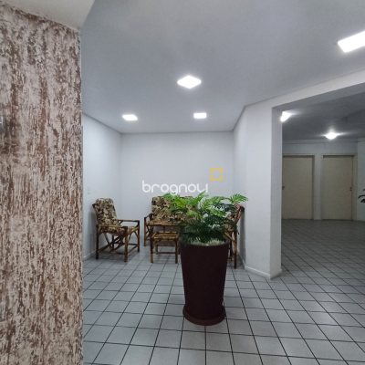 Apartamento com 42m², 1 quarto, 1 garagem, no bairro Canasvieiras em Florianópolis