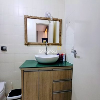 Apartamento com 42m², 1 quarto, 1 garagem, no bairro Canasvieiras em Florianópolis