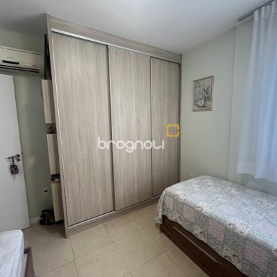 Apartamento com 79m², 2 quartos (sendo 1 suíte), 1 garagem, no bairro Palmas em Governador Celso Ramos