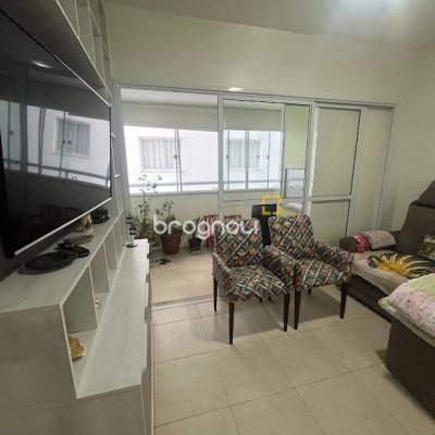 Apartamento com 79m², 2 quartos (sendo 1 suíte), 1 garagem, no bairro Palmas em Governador Celso Ramos