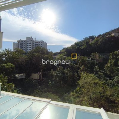 Apartamento com 71m², 2 quartos (sendo 1 suíte), 1 garagem, no bairro Saco Grande em Florianópolis