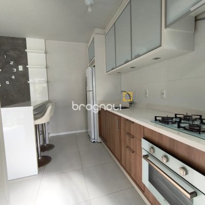 Apartamento com 71m², 2 quartos (sendo 1 suíte), 1 garagem, no bairro Saco Grande em Florianópolis
