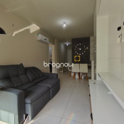 Apartamento com 71m², 2 quartos (sendo 1 suíte), 1 garagem, no bairro Saco Grande em Florianópolis