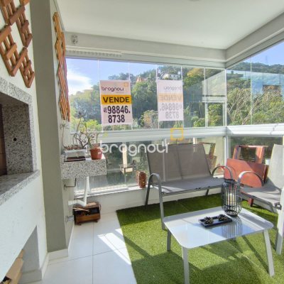 Apartamento com 71m², 2 quartos (sendo 1 suíte), 1 garagem, no bairro Saco Grande em Florianópolis