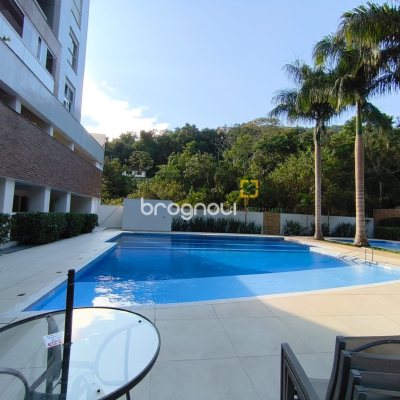 Apartamento com 71m², 2 quartos (sendo 1 suíte), 1 garagem, no bairro Saco Grande em Florianópolis