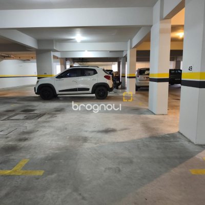 Apartamento com 71m², 2 quartos (sendo 1 suíte), 1 garagem, no bairro Saco Grande em Florianópolis