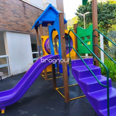Apartamento com 71m², 2 quartos (sendo 1 suíte), 1 garagem, no bairro Saco Grande em Florianópolis