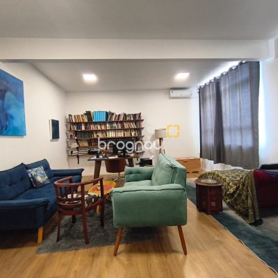 Apartamento com 36m², 1 quarto, no bairro Centro em Florianópolis