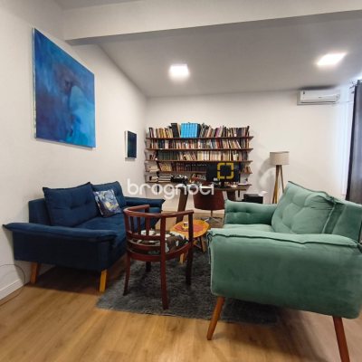 Apartamento com 36m², 1 quarto, no bairro Centro em Florianópolis