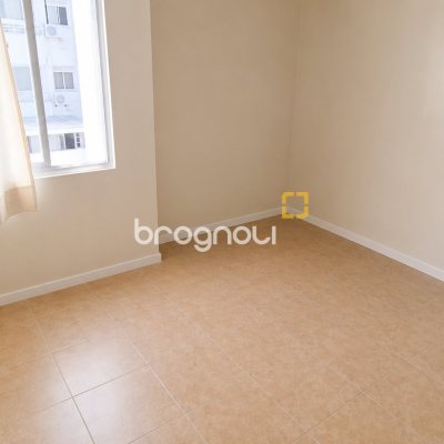 Apartamento com 70m², 2 quartos, 1 garagem, no bairro Bom Abrigo em Florianópolis