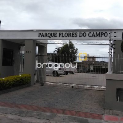 Apartamento com 64m², 3 quartos (sendo 1 suíte), 1 garagem, no bairro Ipiranga em São José