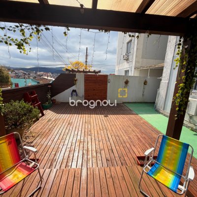 Apartamento com 64m², 3 quartos (sendo 1 suíte), 1 garagem, no bairro Ipiranga em São José