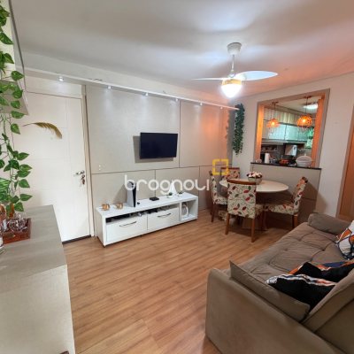 Apartamento com 64m², 3 quartos (sendo 1 suíte), 1 garagem, no bairro Ipiranga em São José