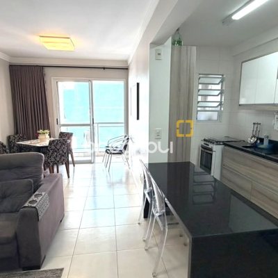 Apartamento com 52m², 1 quarto, 1 garagem, no bairro Centro em Florianópolis