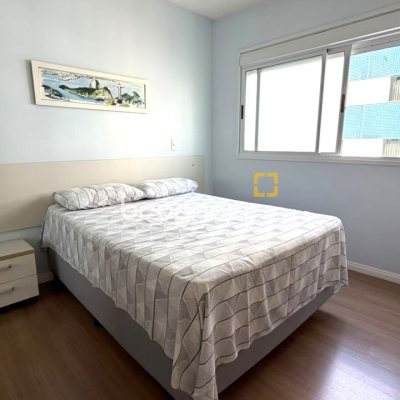 Apartamento com 52m², 1 quarto, 1 garagem, no bairro Centro em Florianópolis
