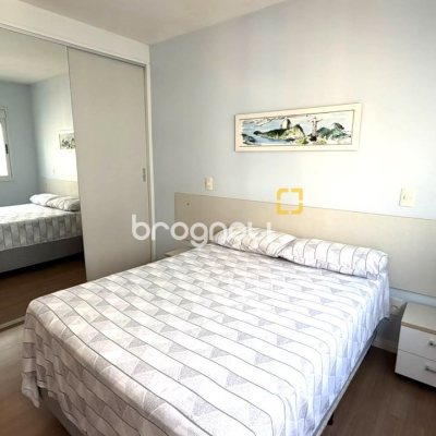 Apartamento com 52m², 1 quarto, 1 garagem, no bairro Centro em Florianópolis